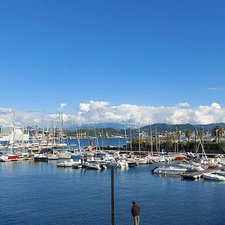 Elegante Appartamento La Spezia Centro المظهر الخارجي الصورة