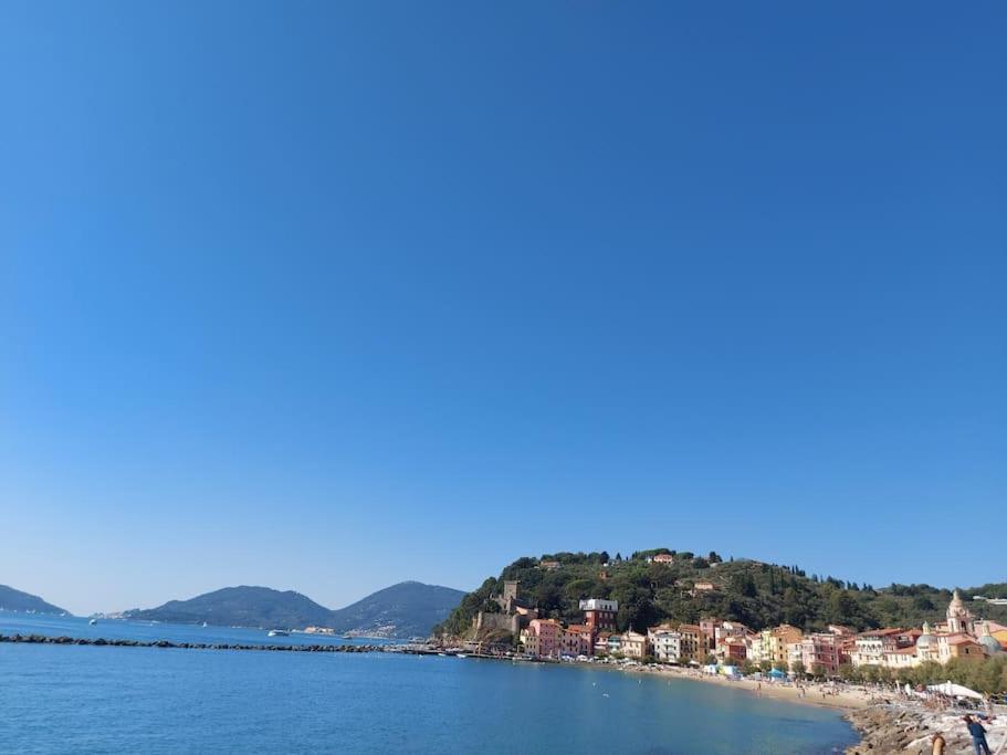 Elegante Appartamento La Spezia Centro المظهر الخارجي الصورة