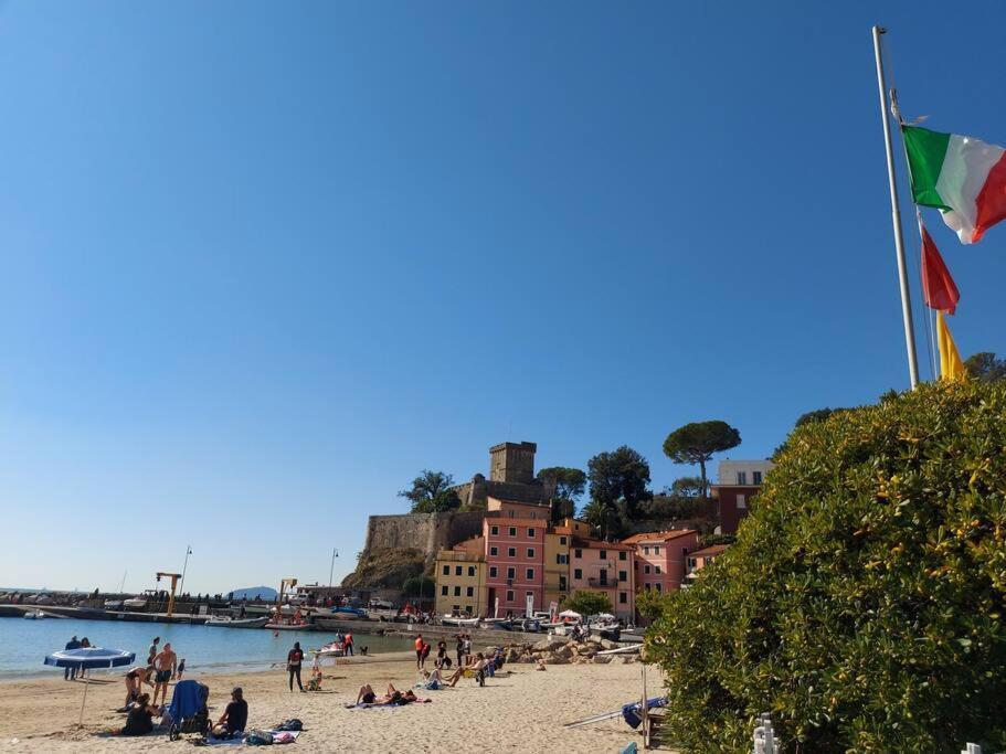 Elegante Appartamento La Spezia Centro المظهر الخارجي الصورة